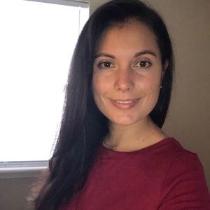 Meet your Posher, Amanda